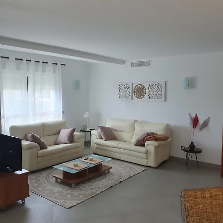 Espacioso En Primera Linea Del Mar Apartment *