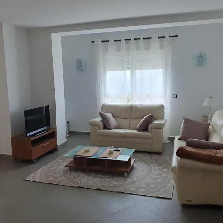 Espacioso En Primera Linea Del Mar Apartment