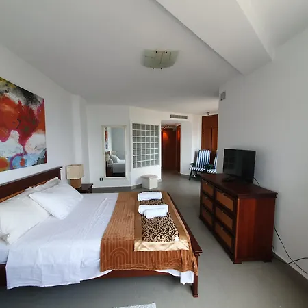 Apartment Espacioso En Primera Linea Del Mar