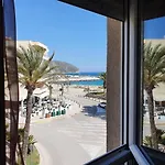 Apartamento Espacioso Apartamento En Primera Línea Del Mar Moraira
